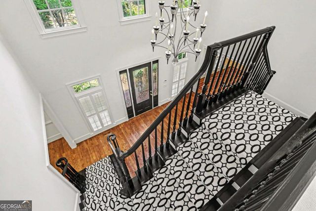 5950 Long Island Drive NW, Atlanta, GA 30328