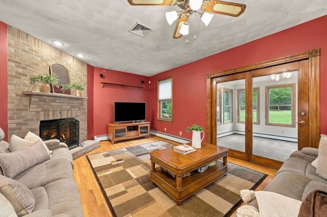 15 Joseph Smith Lane, Boxford, MA 01921