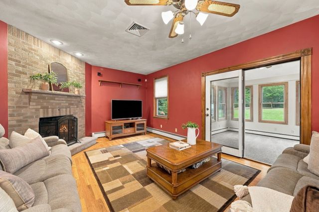 15 Joseph Smith Lane, Boxford, MA 01921
