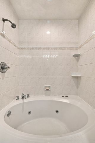 15 Joseph Smith Lane, Boxford, MA 01921