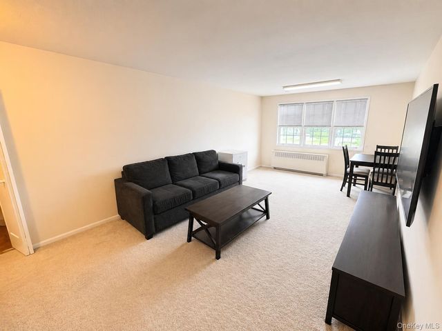 15115 84th Street 6D, Howard Beach, NY 11414