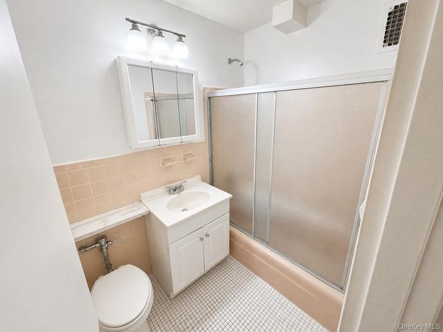 15115 84th Street 6D, Howard Beach, NY 11414