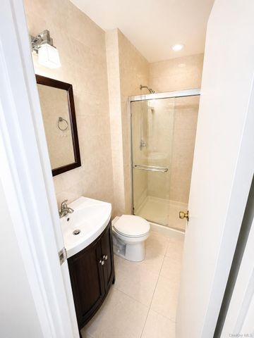 15115 84th Street 6D, Howard Beach, NY 11414