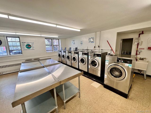 15115 84th Street 6D, Howard Beach, NY 11414