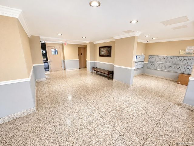 15115 84th Street 6D, Howard Beach, NY 11414