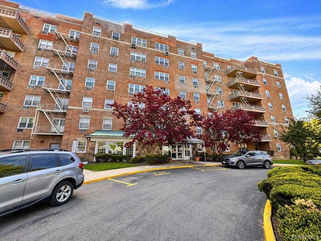 15115 84th Street 6D, Howard Beach, NY 11414