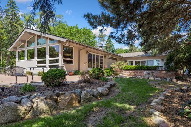 2205 Long Lake Road, New Brighton, MN 55112