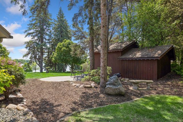 2205 Long Lake Road, New Brighton, MN 55112