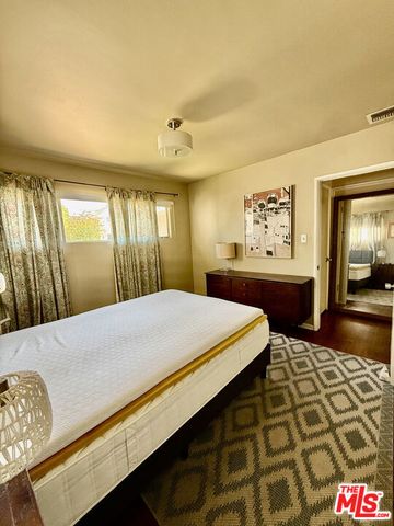 7462 W 80th Street, Los Angeles, CA 90045