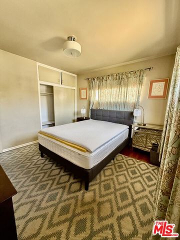 7462 W 80th Street, Los Angeles, CA 90045