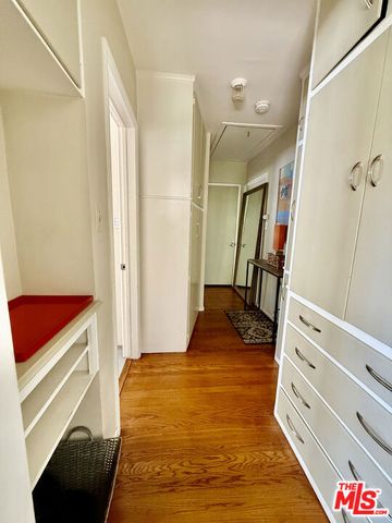 7462 W 80th Street, Los Angeles, CA 90045