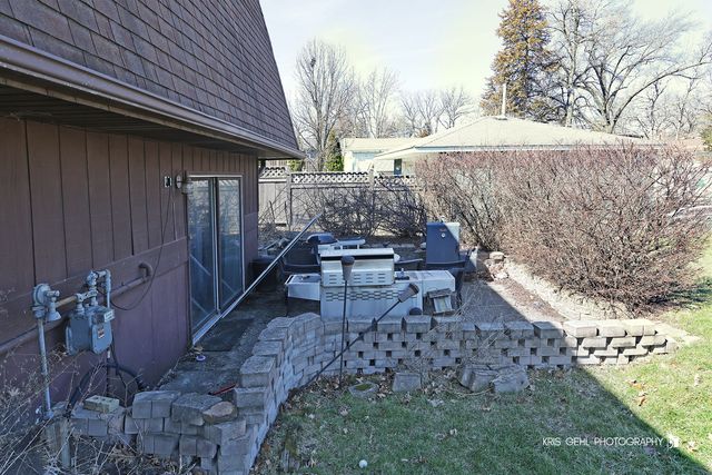 33312 N Lone Rock Road, Grayslake, IL 60030