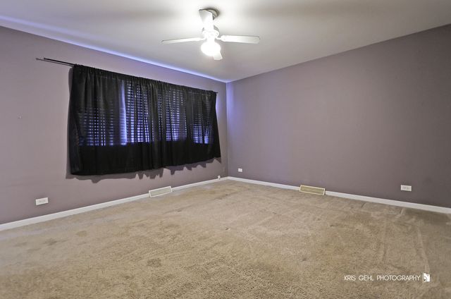 33312 N Lone Rock Road, Grayslake, IL 60030