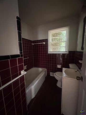 3515 Greenbriar Road, Macon, GA 31204