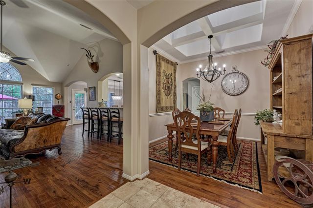119 N Rambling Ridge Place, The Woodlands, TX 77385