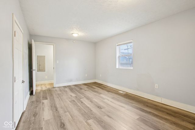 421 W 39th Street, Indianapolis, IN 46208