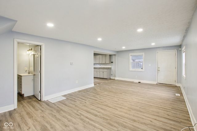 421 W 39th Street, Indianapolis, IN 46208