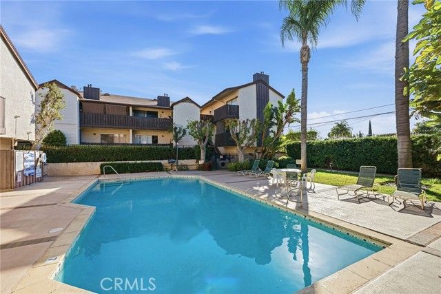 15030 Victory Boulevard 103, Van Nuys (los Angeles), CA 91411