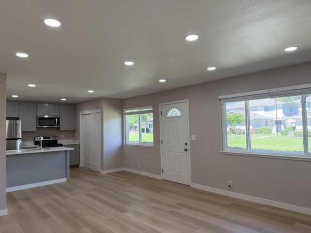 5479 Tyhurst Walkway 1, San Jose, CA 95123