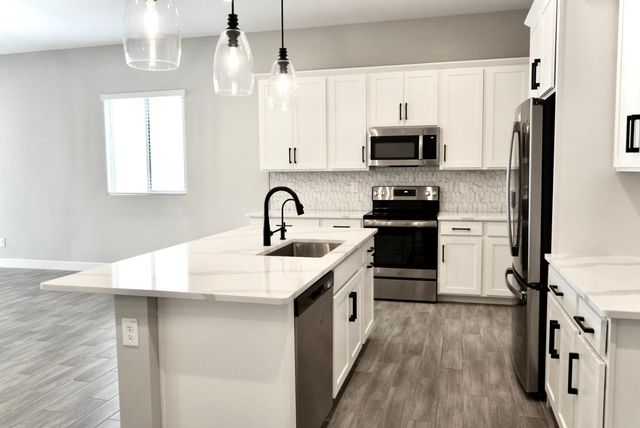 20047 W Turney Avenue, Litchfield Park, AZ 85340