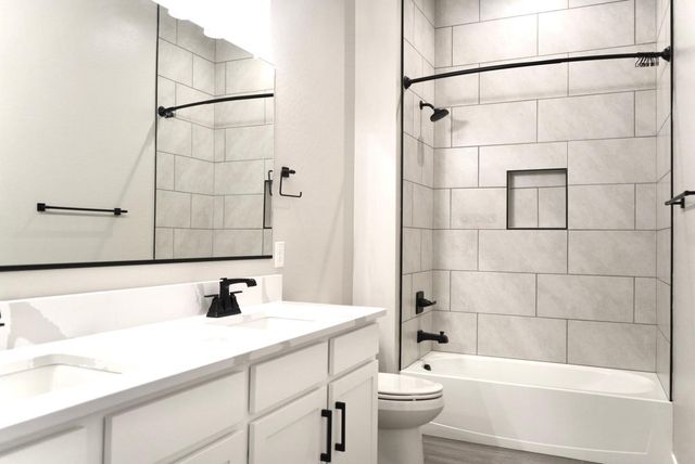 20047 W Turney Avenue, Litchfield Park, AZ 85340