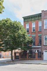 354 S 5th Street #2, Brooklyn, NY 11211