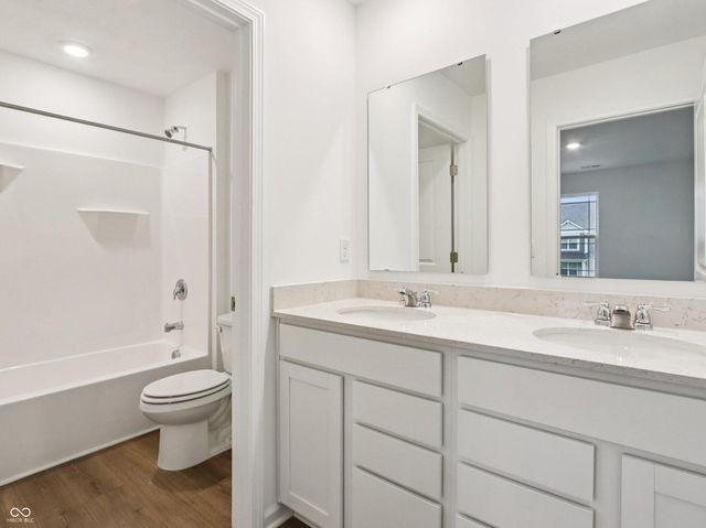 1315 Foxtail Lane, Greenwood, IN 46143