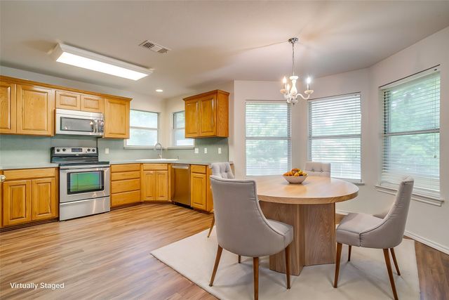 1033 Teresa Court, Weatherford, TX 76086
