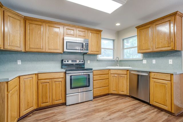 1033 Teresa Court, Weatherford, TX 76086