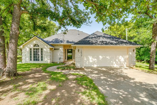 1033 Teresa Court, Weatherford, TX 76086