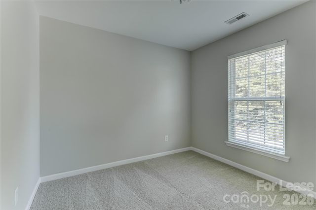 524 Stillgreen Lane, Charlotte, NC 28214