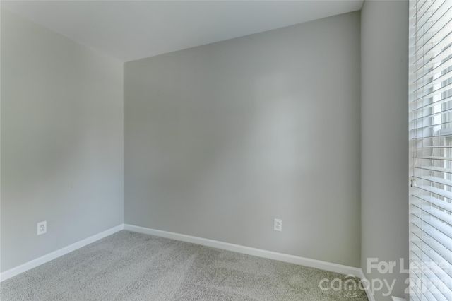 524 Stillgreen Lane, Charlotte, NC 28214