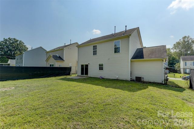 524 Stillgreen Lane, Charlotte, NC 28214