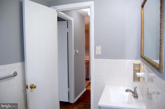 4520 KING ST #903, Alexandria, VA 22302