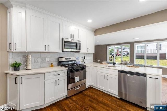 235 River Drive, Elmwood Park, NJ 07407