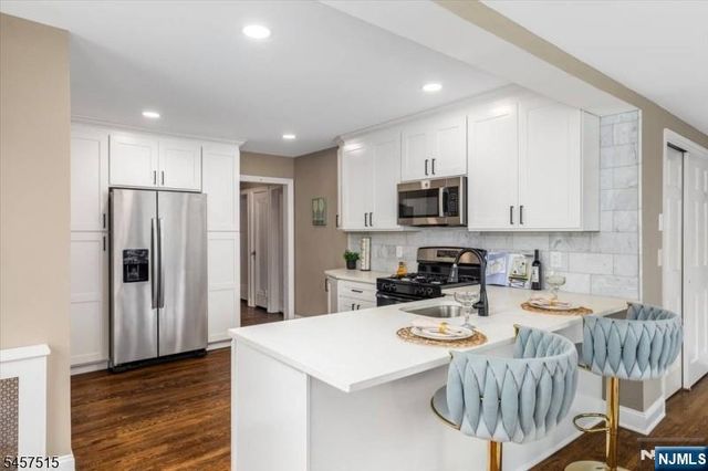 235 River Drive, Elmwood Park, NJ 07407