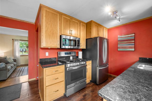 6620 167th Street W, Rosemount, MN 55068