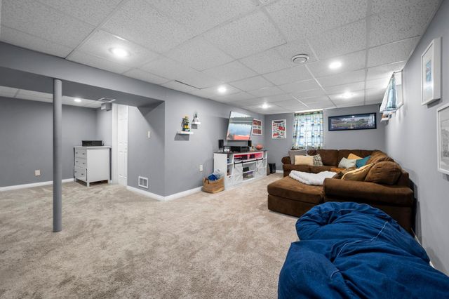 6620 167th Street W, Rosemount, MN 55068