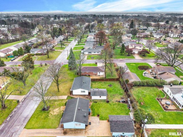 1827 W WINNEBAGO Drive, Peoria, IL 61614