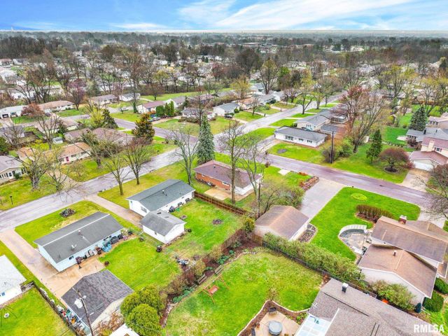 1827 W WINNEBAGO Drive, Peoria, IL 61614