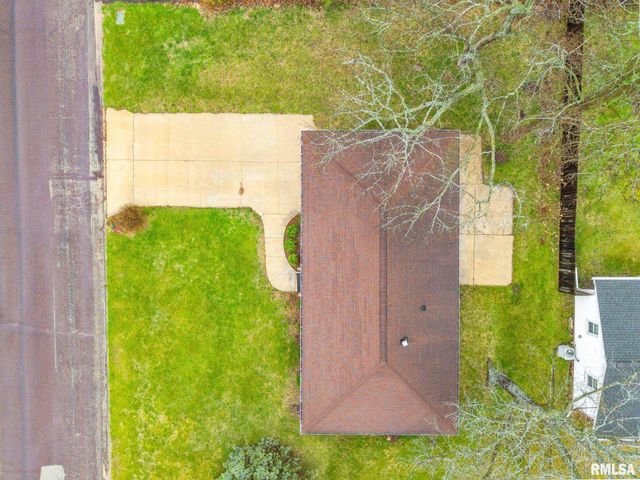 1827 W WINNEBAGO Drive, Peoria, IL 61614