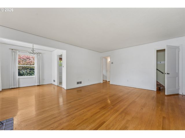 1934 Se 58TH Ave, Portland, OR 97215