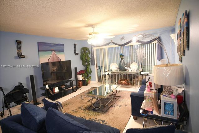 3774 Inverrary Boulevard 101P, Lauderhill, FL 33319