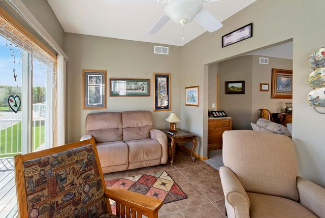 513 Cannon Way, Dundas, MN 55019