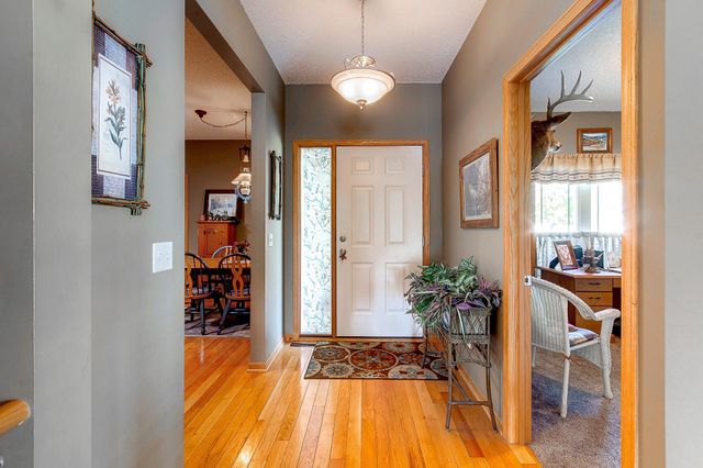 513 Cannon Way, Dundas, MN 55019