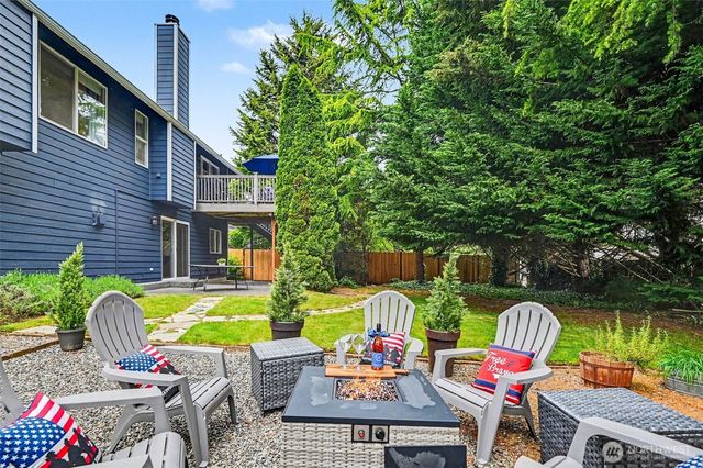 19721 9th Drive SE, Bothell, WA 98012