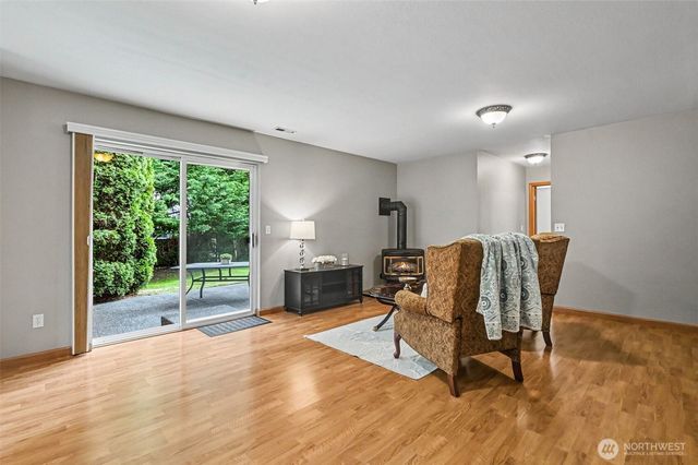19721 9th Drive SE, Bothell, WA 98012