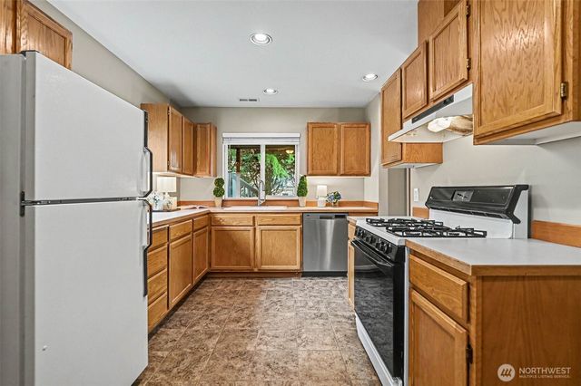 19721 9th Drive SE, Bothell, WA 98012