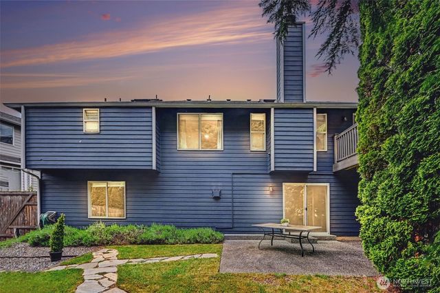 19721 9th Drive SE, Bothell, WA 98012