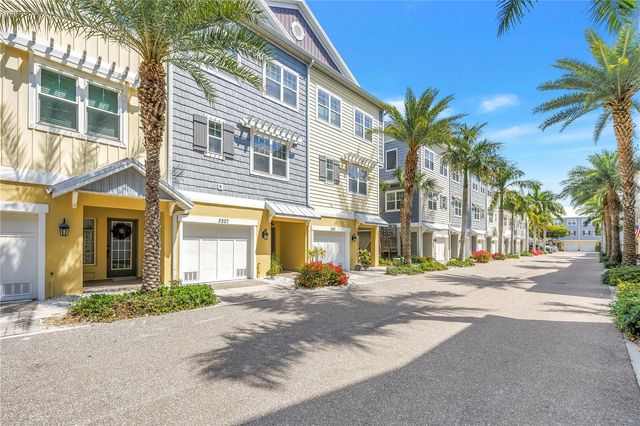 3207 NAUTICAL PLACE S, St Petersburg, FL 33712